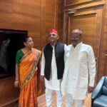 पूर्व मंत्री सुशील टिबड़ेवाल ने अखिलेश यादव से की मुलाकात, जिले के मुद्दों पर हुई चर्चा